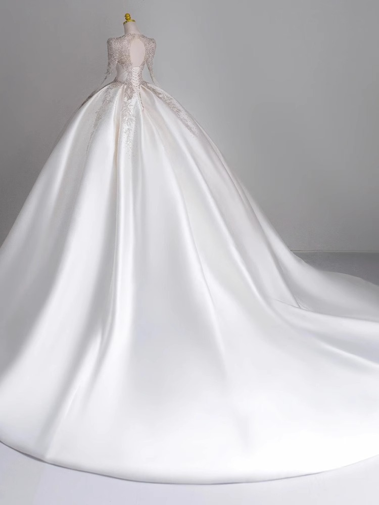 French Satin Heavy V-Neck Train