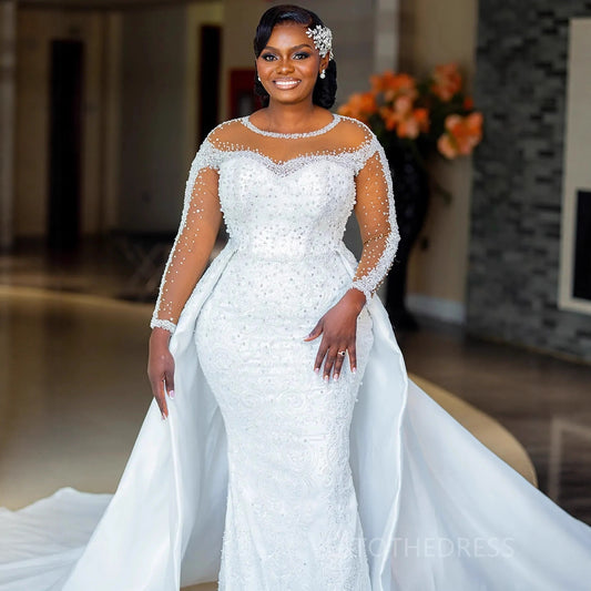 Elegant Rhinestone-Embellished Sheath Wedding Dress with Train