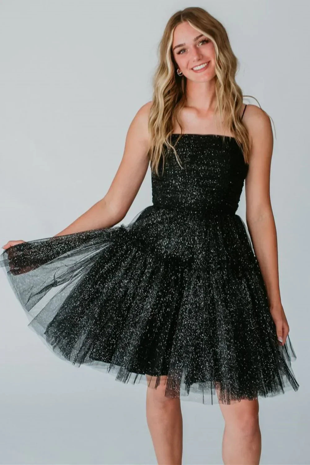Glitter A-Line Spaghetti Straps Black Tulle Homecoming Dresses