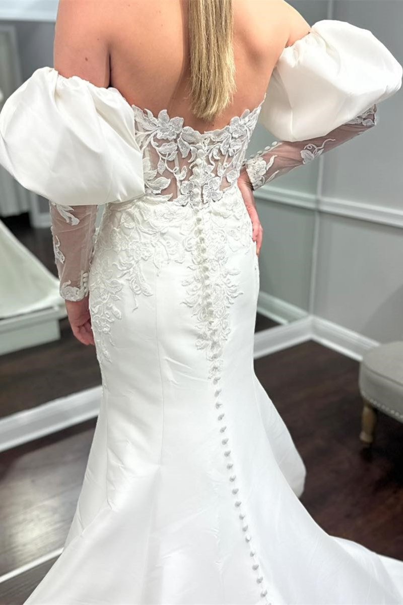 White Appliques Off-the-Shoulder Mermaid Wedding Dress with Detached Sleeves