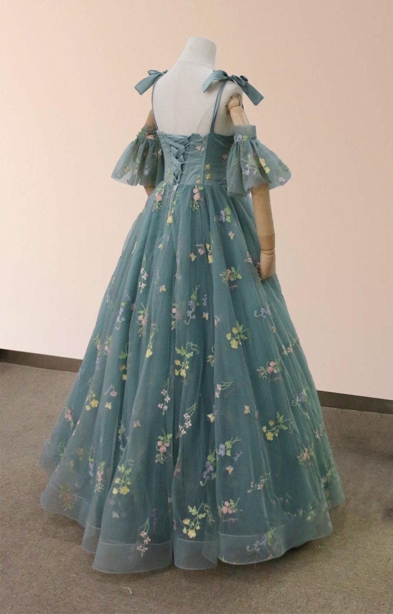 Boho A-Line Tulle Off-the-Shoulder Floor-Length 3D Yellow Embroidery Floral Quinceanera Dress with Petticoat