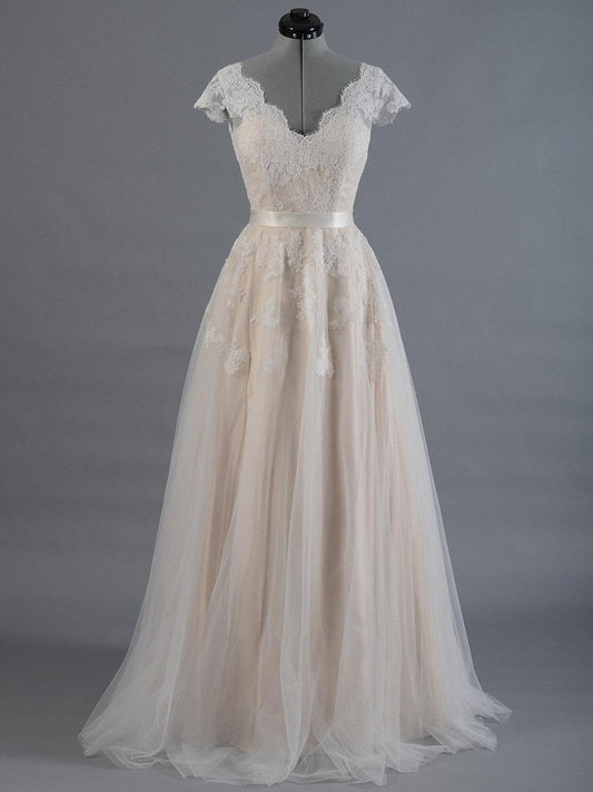 Cap Sleeve V-Neck Lace Tulle Wedding Dress With Zipper Back