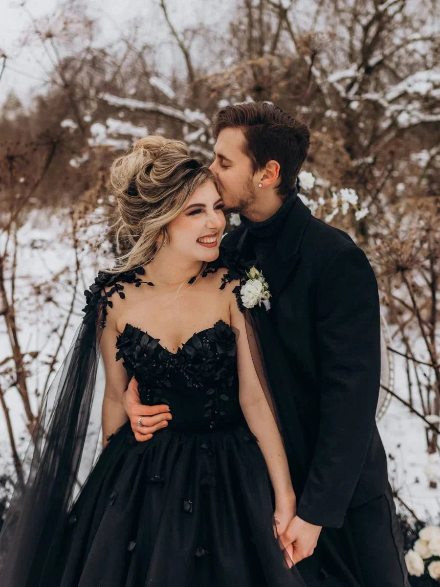 A-Line Black Gothic Wedding Dress 3D Flowers Tulle With Cape