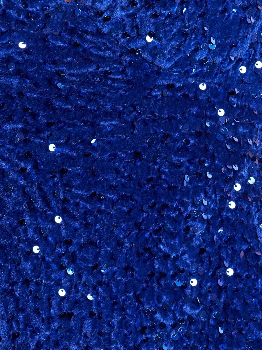 Sheath Royal Blue Sequined V-Neck Short Homecoming Dress