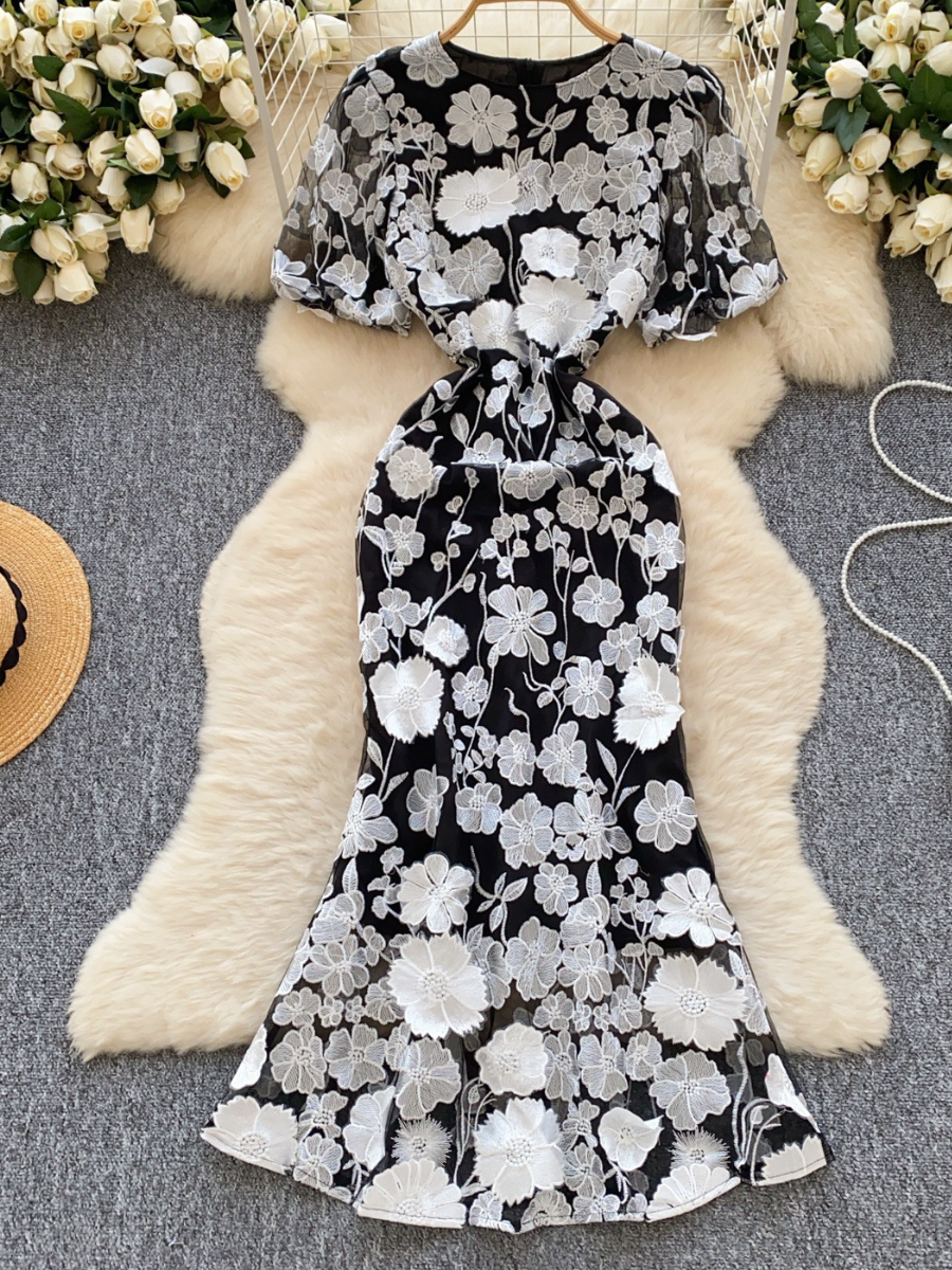 Heavy Flower Embroidered Dress
