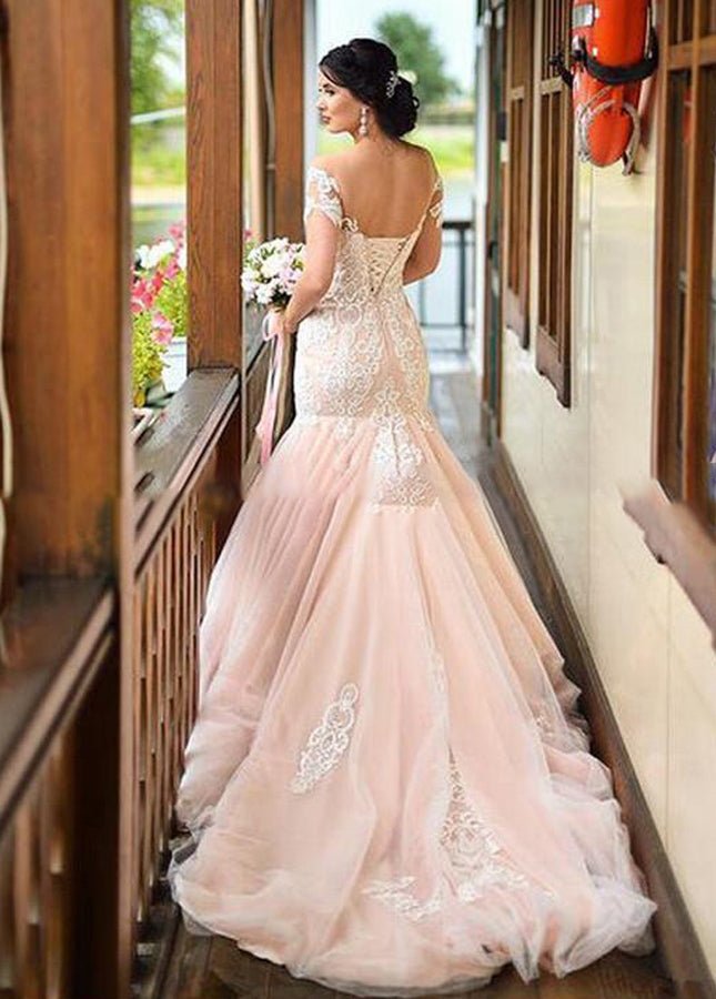 Gorgeous Mermaid Appliqued Lace Tulle Bridal Gowns With Lace-up Back
