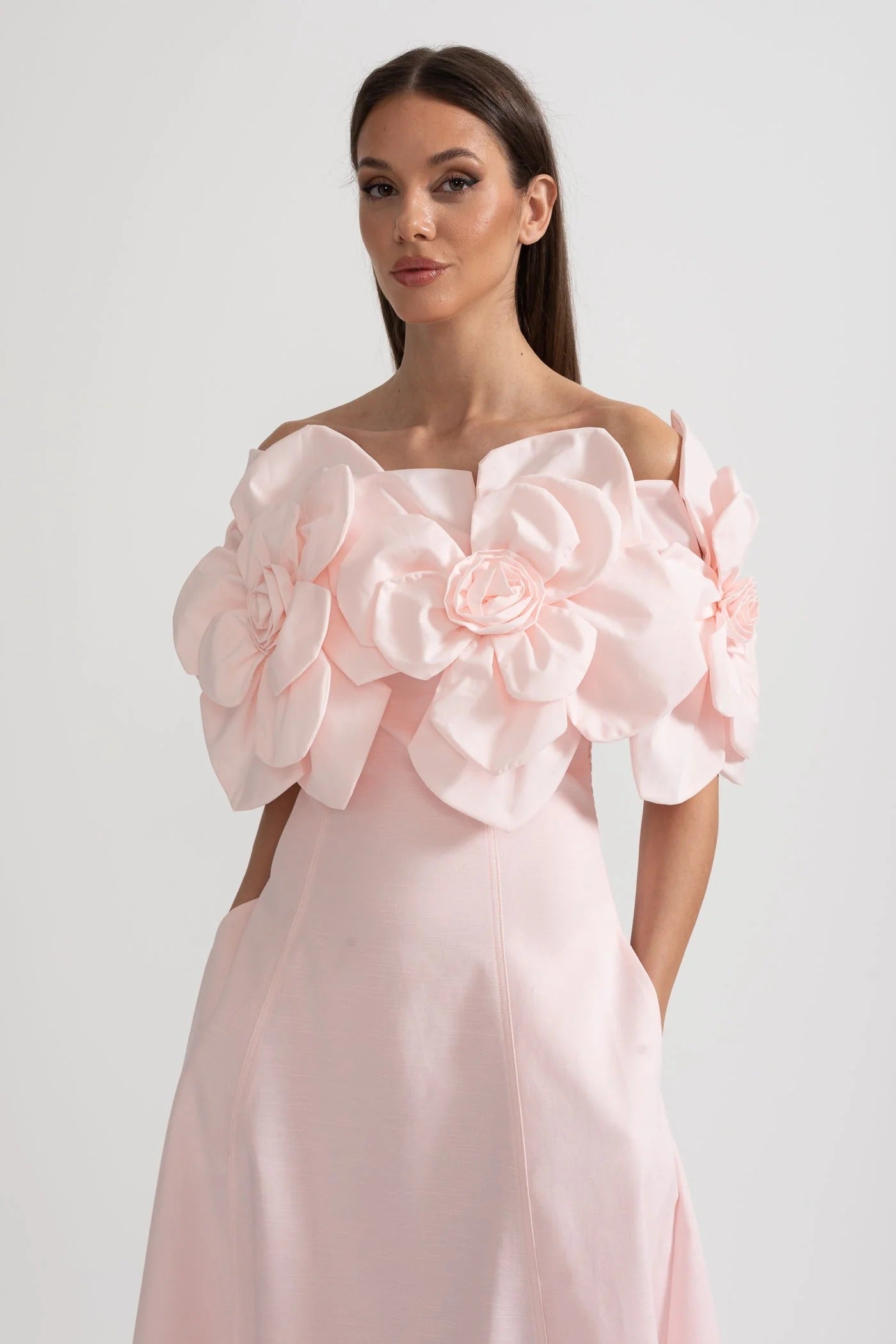 Off-the-Shoulder Midi Dress Adorned with Large Floral Fabric Patterns