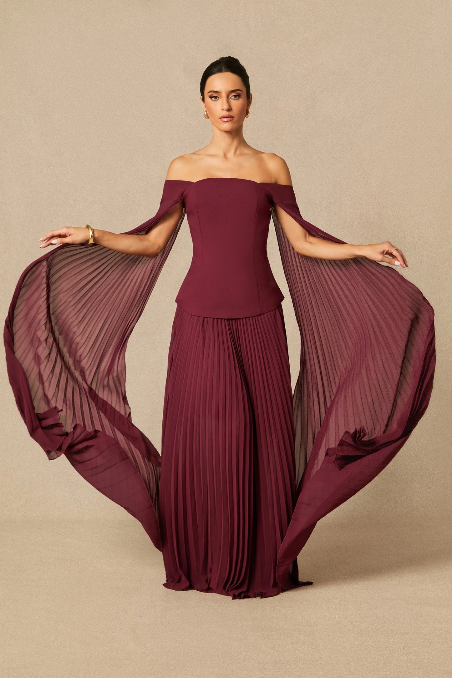 2 Piece Set Off-Shoulder Pleated Chiffon Cape Top & Maxi Skirt