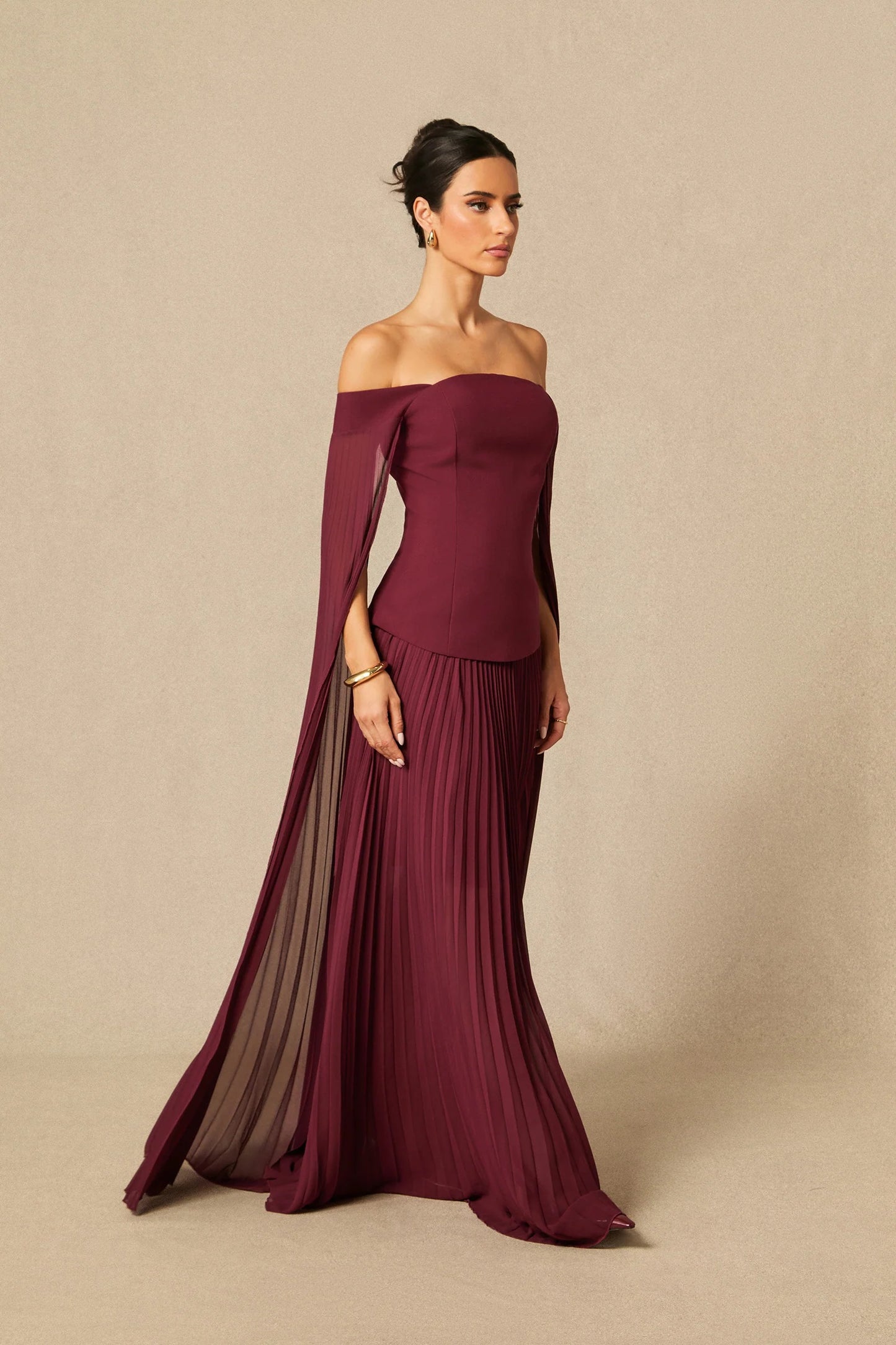 2 Piece Set Off-Shoulder Pleated Chiffon Cape Top & Maxi Skirt