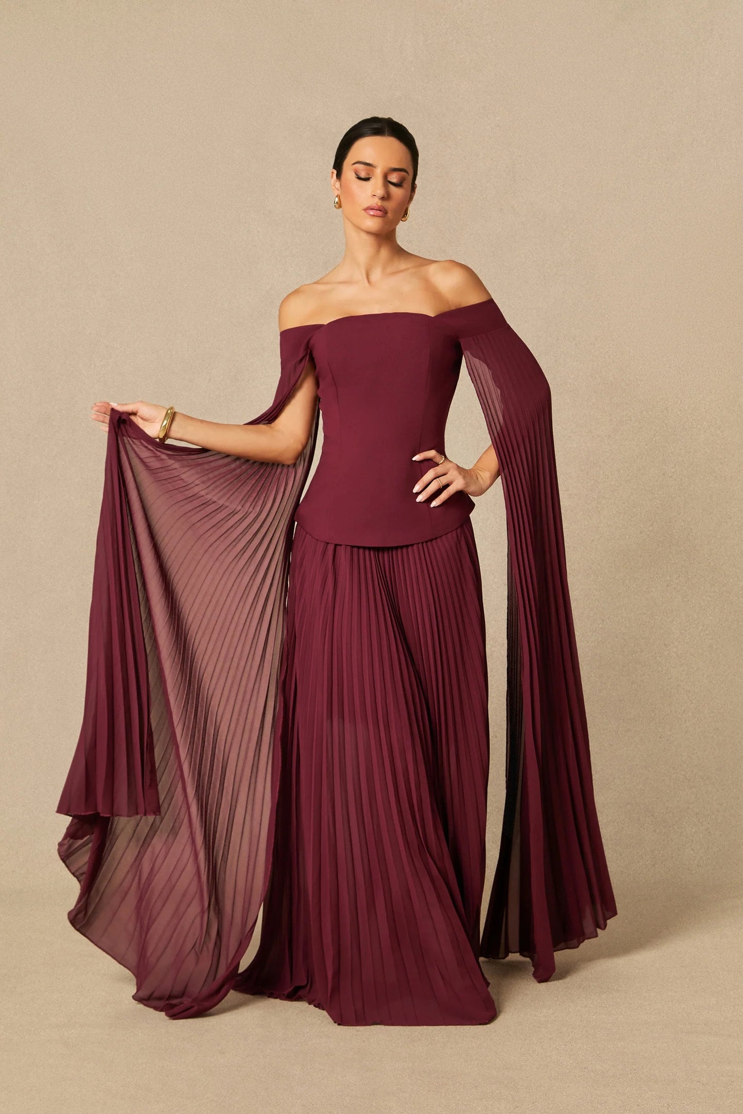 2 Piece Set Off-Shoulder Pleated Chiffon Cape Top & Maxi Skirt