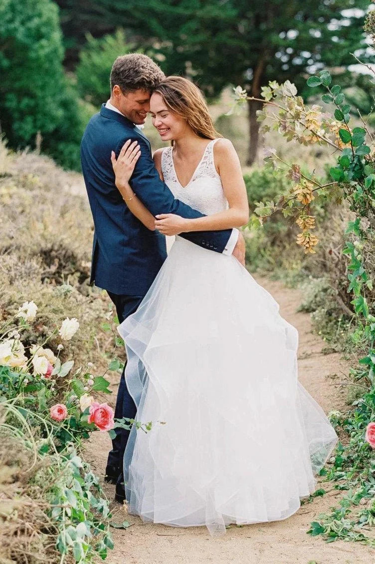 Multi Layered V-neck Tulle Wedding Dress With Ruffles