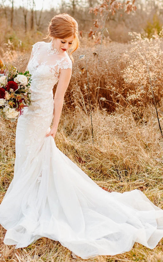 Sheath Ethereal Bell Sleeve Garden Wedding Dress Jewel High Neck Tulle Gown for Bridal