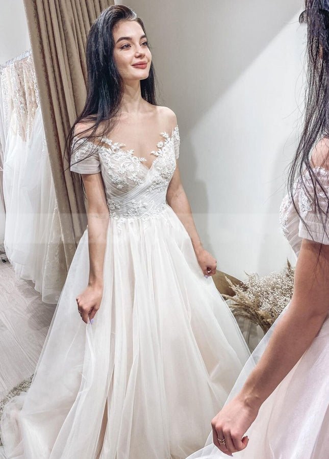 Short Sleeves Illusion Neckline A-line Lace Appliques Covered-Button Wedding Dresses