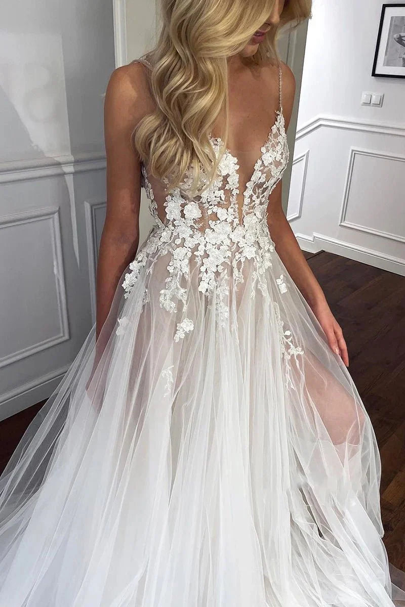 Spaghetti Straps V-Neck Lace Appliques A-line Tulle Rustic Wedding Dress